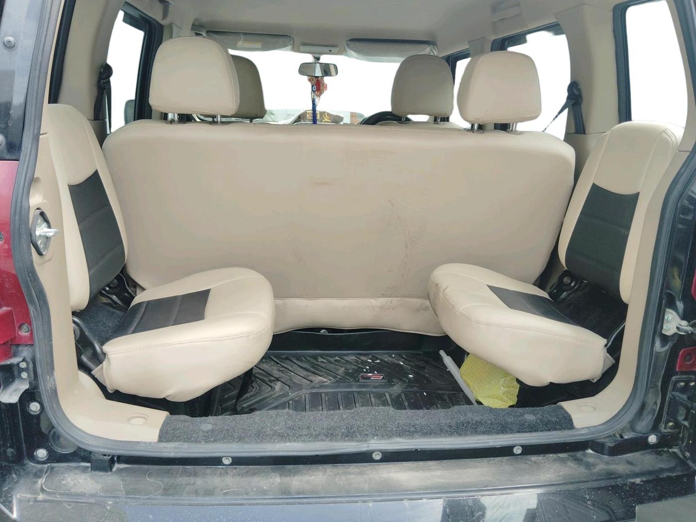 2025 Mahindra BOLERO NEO N10 (R), Diesel, Manual, 6,460 km, interior