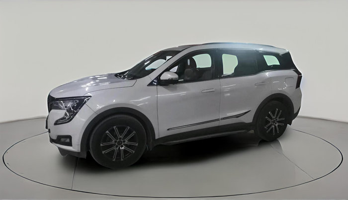 2022 Mahindra XUV700 AX 7 LUXURY D AWD AT 7 STR, Diesel, Automatic, 1,07,823 km, exterior