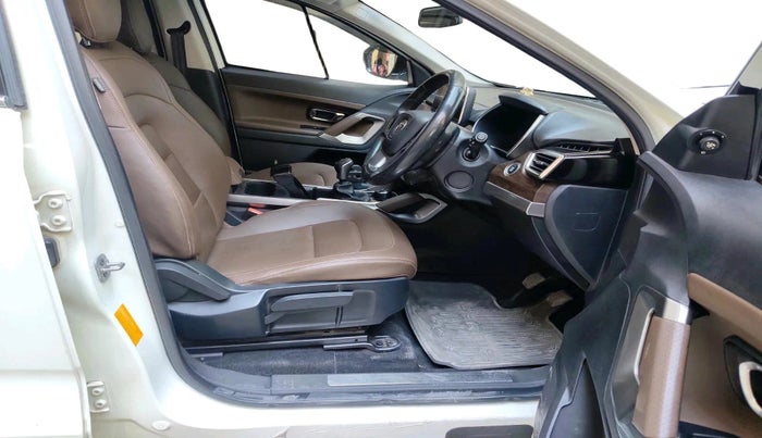 2019 Tata Harrier XZ 2.0L, Diesel, Manual, 63,589 km, interior