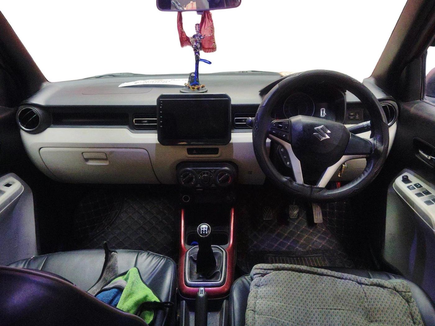 2017 Maruti IGNIS DELTA 1.2, Petrol, Manual, 60,857 km, interior