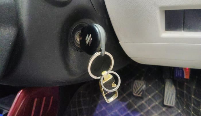 2017 Maruti IGNIS DELTA 1.2, Petrol, Manual, 60,857 km, interior