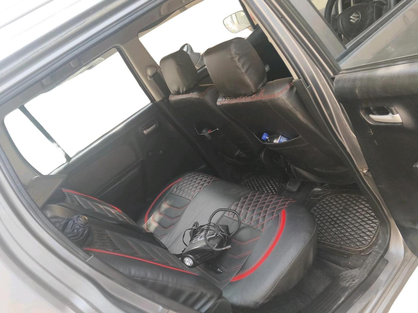 2013 Maruti Wagon R 1.0 LXI CNG, CNG, Manual, 1,59,049 km, interior