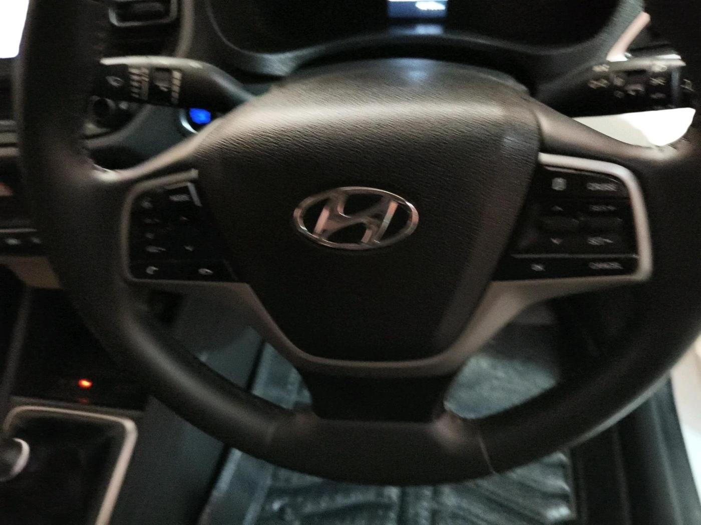 2022 Hyundai Verna SX 1.5 CRDI, Diesel, Manual, 48,135 km, interior