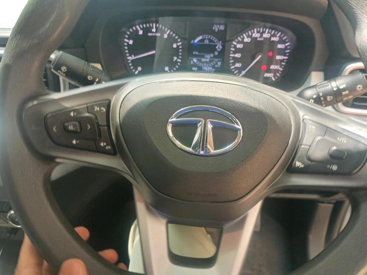 2022 Tata PUNCH ACCOMPLISHED MT, Petrol, Manual, 15,462 km, interior