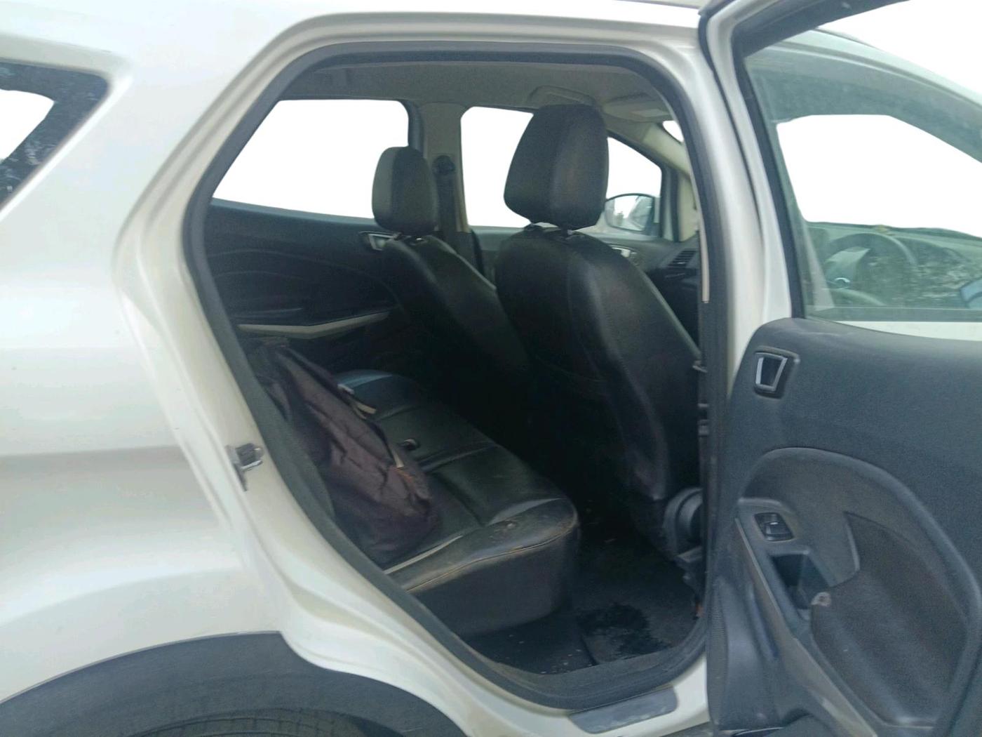 2018 Ford Ecosport TITANIUM 1.5L DIESEL, Diesel, Manual, 2,14,241 km, interior
