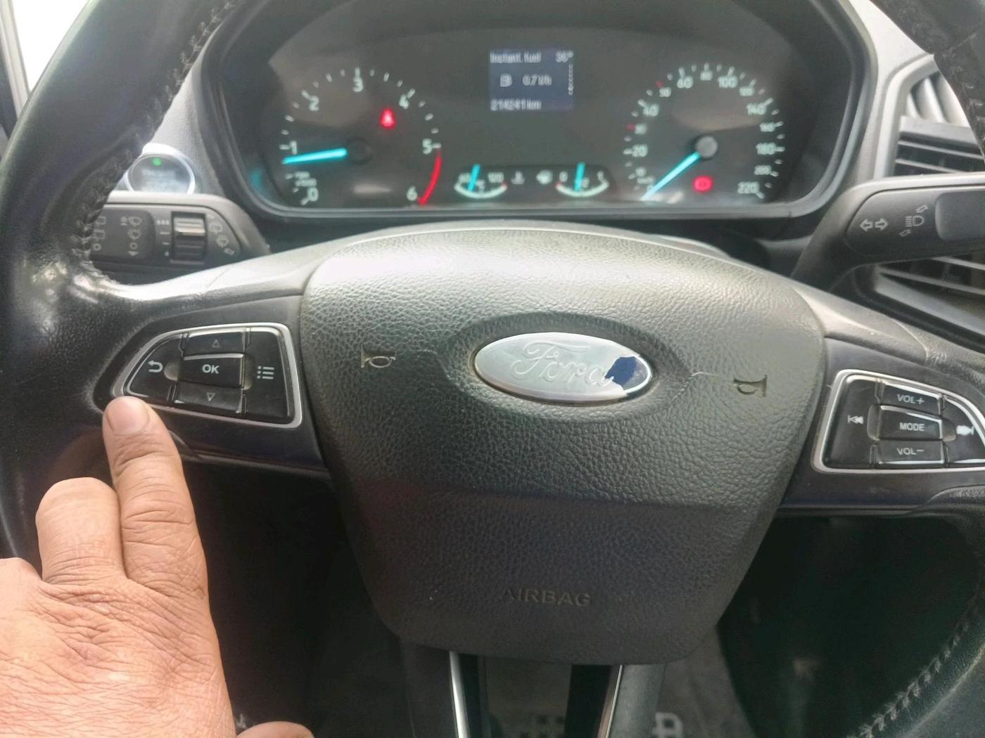 2018 Ford Ecosport TITANIUM 1.5L DIESEL, Diesel, Manual, 2,14,241 km, interior