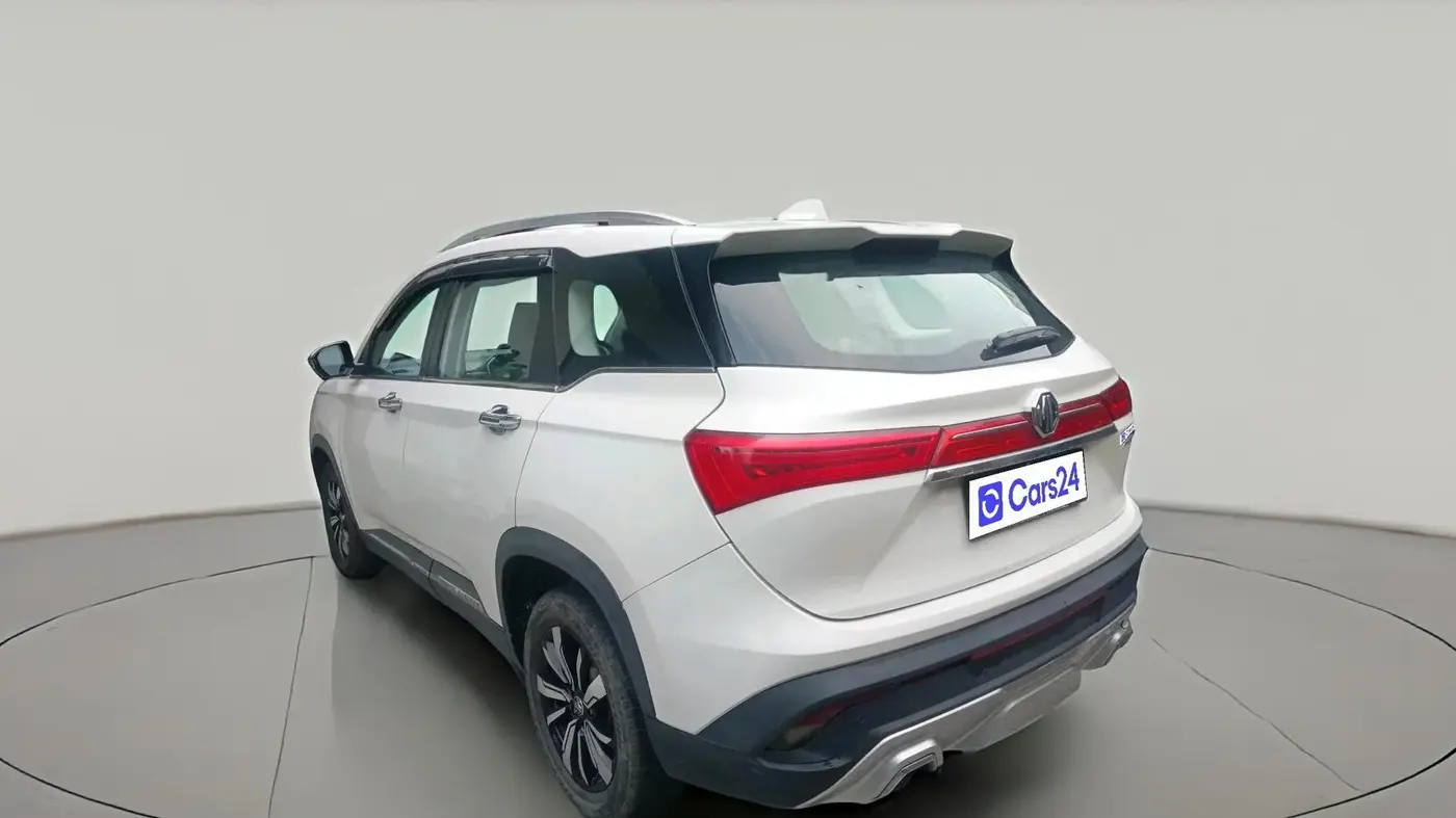 2020 MG HECTOR SHARP 2.0 DIESEL, Diesel, Manual, 1,19,781 km, exterior
