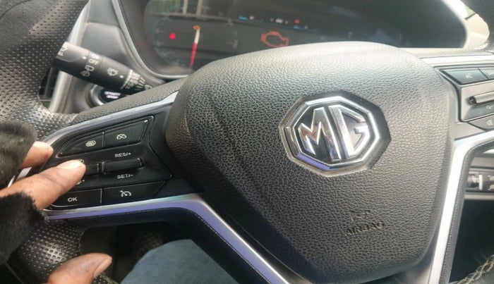 2020 MG HECTOR SHARP 2.0 DIESEL, Diesel, Manual, 1,19,781 km, interior