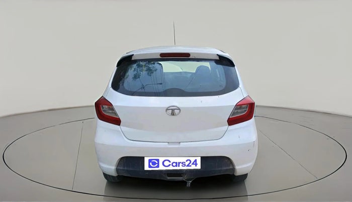 2018 Tata Tiago XE DIESEL, Diesel, Manual, 1,24,336 km, exterior