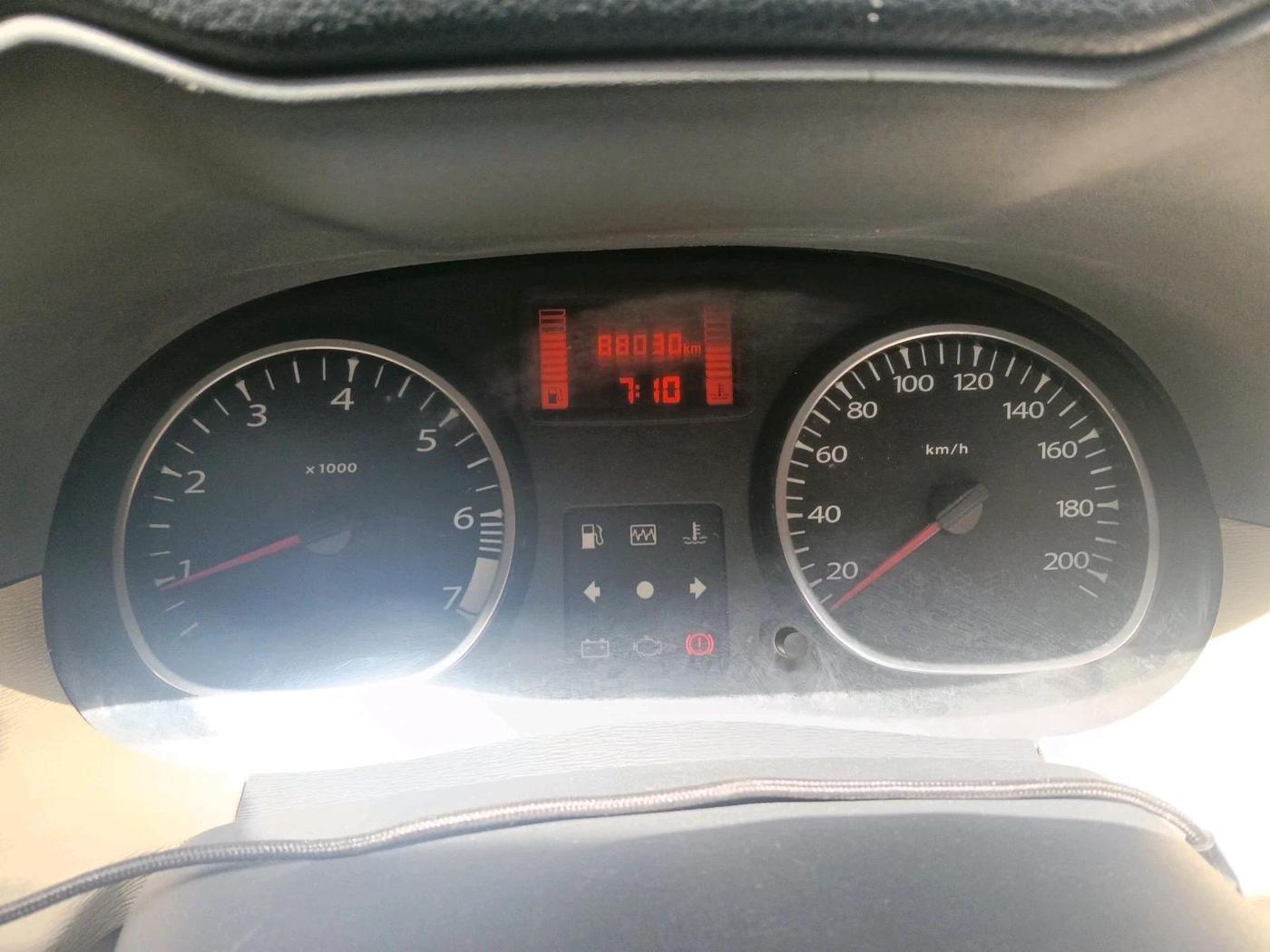 2014 Renault Duster RXL PETROL, Petrol, Manual, 88,030 km, interior