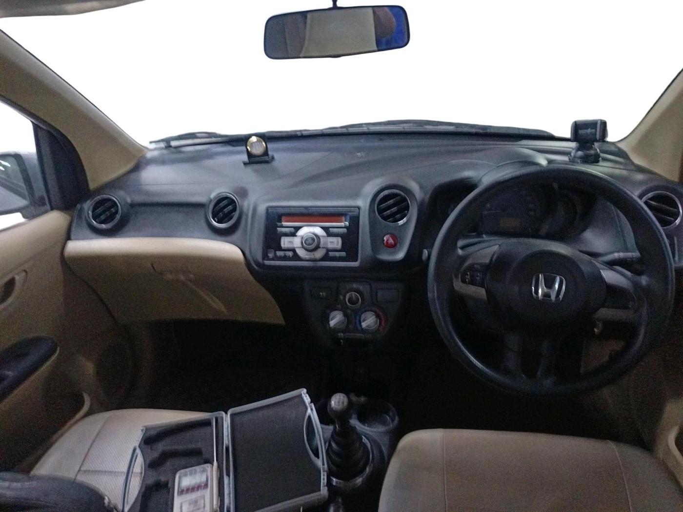 2015 Honda Amaze 1.2L I-VTEC S, Petrol, Manual, 53,204 km, interior