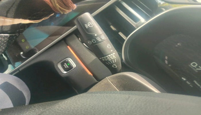 2024 MG HECTOR SHARP PRO 1.5 TURBO MT PETROL, Petrol, Manual, 12,484 km, interior