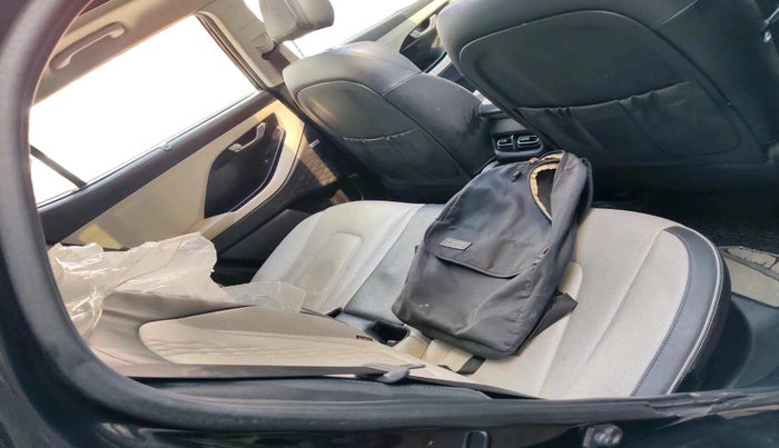 2021 Hyundai Creta SX (O) AT 1.5 DIESEL, Diesel, Automatic, 74,106 km, interior