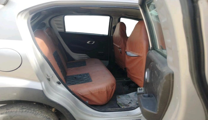 2018 Datsun Redi Go S 1.0, CNG, Manual, 1,09,594 km, interior