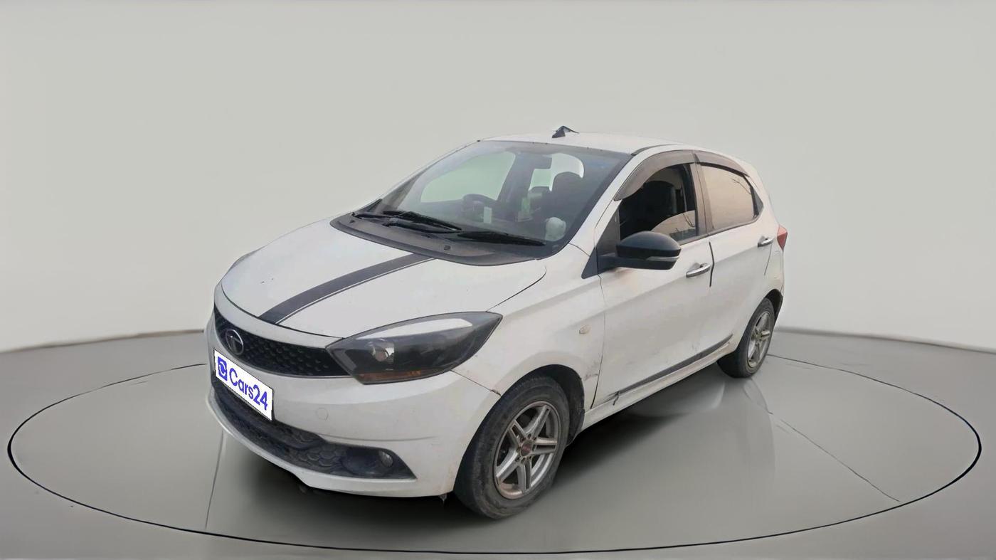 2017 Tata Tiago XM PETROL, CNG, Manual, 1,49,450 km, exterior