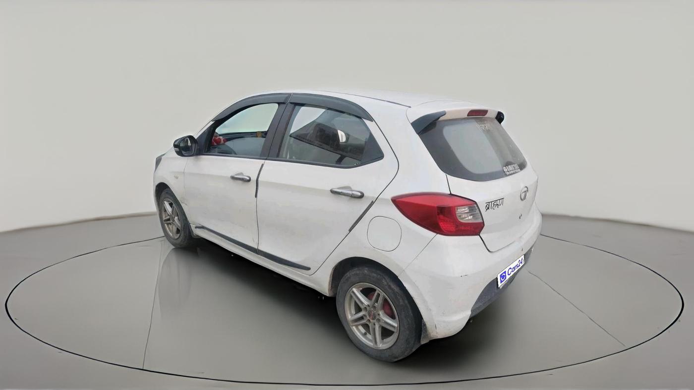 2017 Tata Tiago XM PETROL, CNG, Manual, 1,49,450 km, exterior