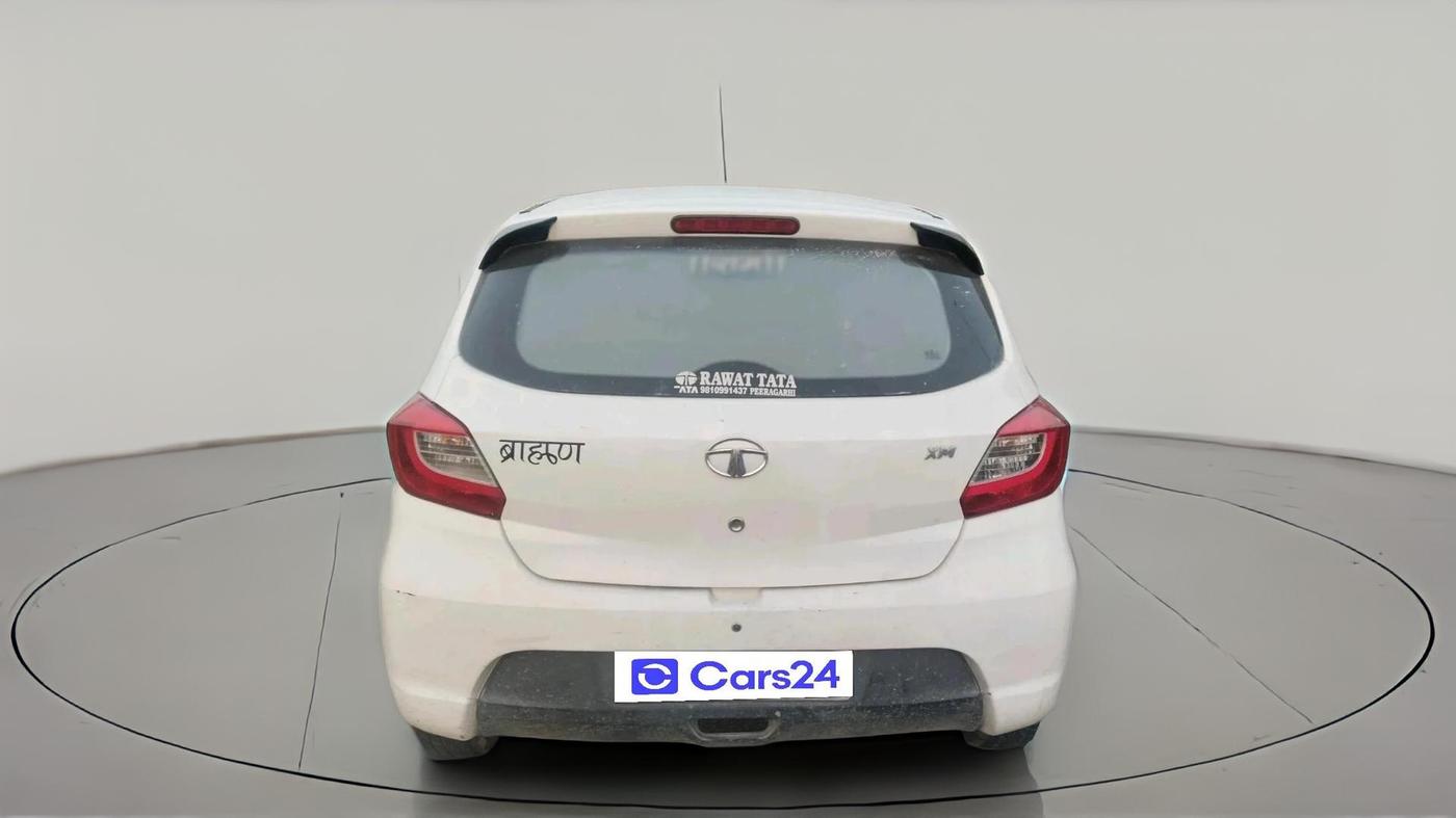 2017 Tata Tiago XM PETROL, CNG, Manual, 1,49,450 km, exterior