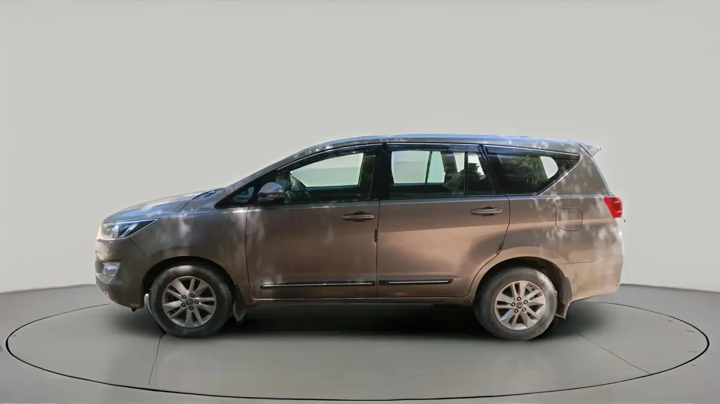 2019 Toyota Innova Crysta 2.7 GX AT 7 STR, Petrol, Automatic, 29,452 km, exterior