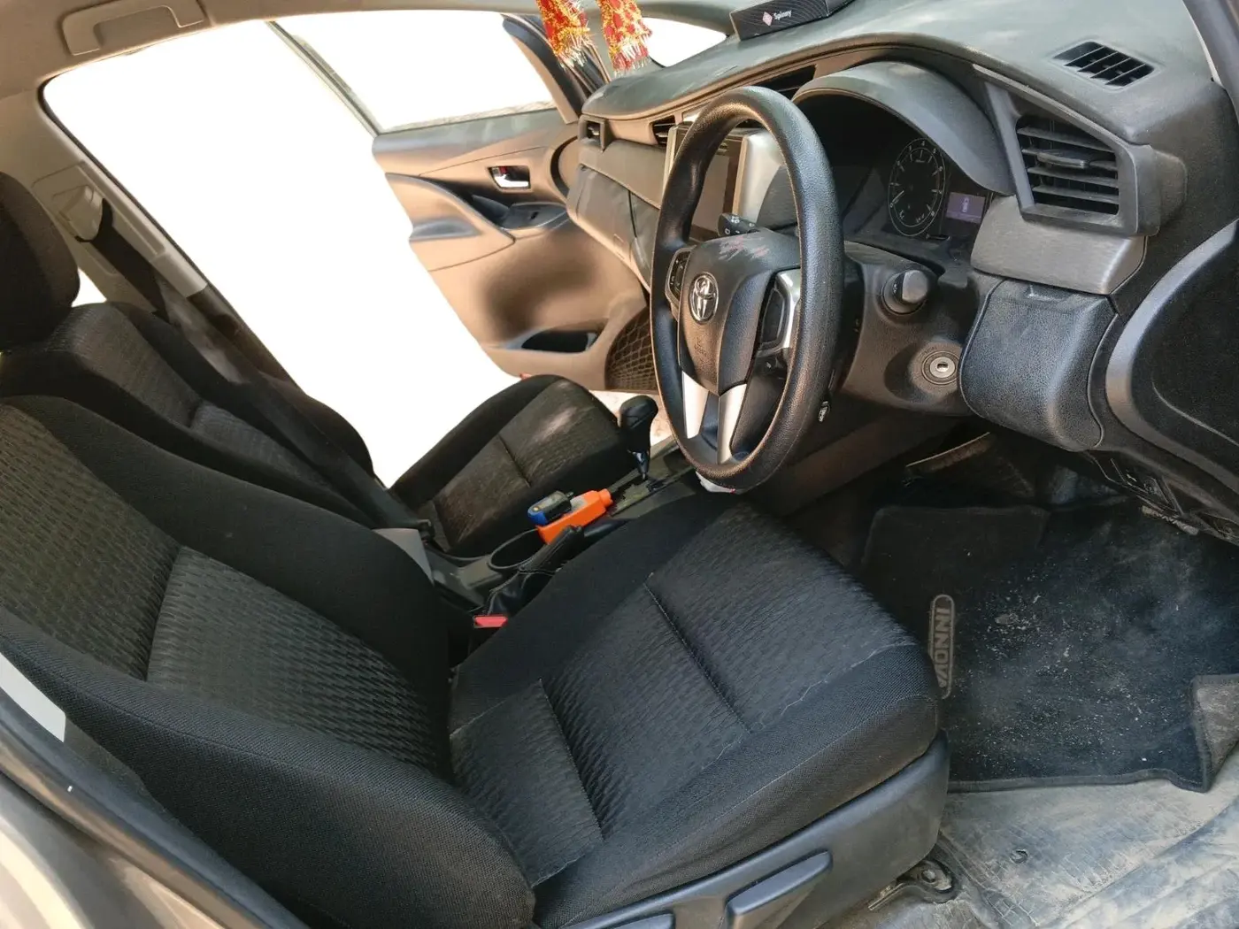 2019 Toyota Innova Crysta 2.7 GX AT 7 STR, Petrol, Automatic, 29,452 km, interior
