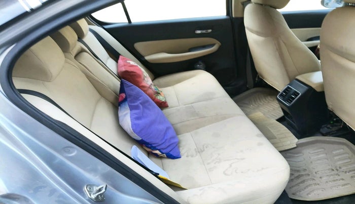 2021 Honda City 1.5L I-VTEC V MT 5TH GEN, Petrol, Manual, 41,775 km, interior