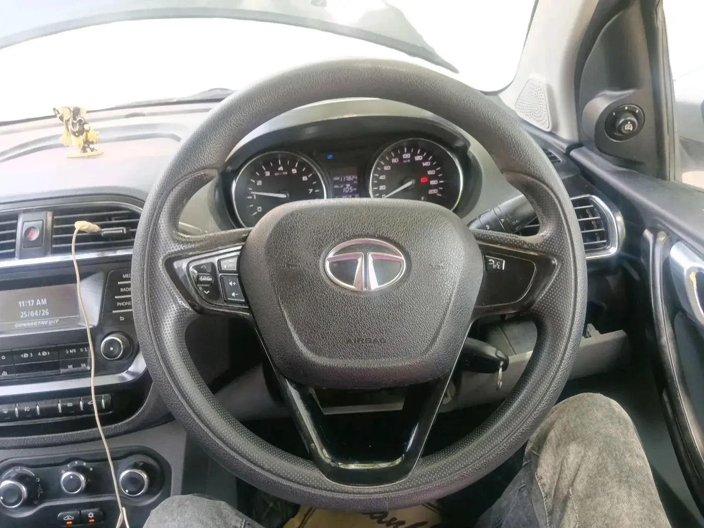2018 Tata TIGOR XZ PETROL, Petrol, Manual, 1,17,922 km, interior