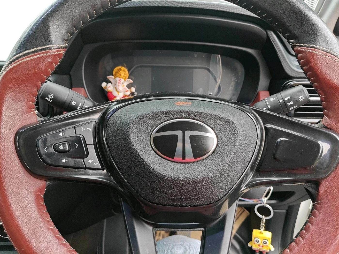 2024 Tata PUNCH PURE MT, Petrol, Manual, 7,209 km, interior