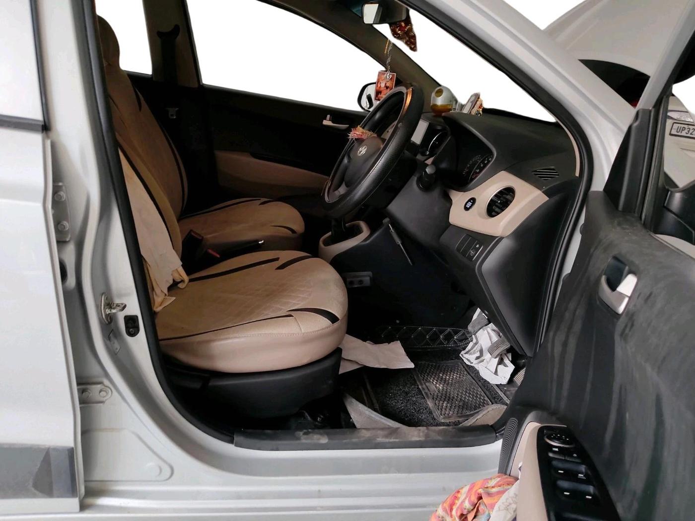 2014 Hyundai Grand i10 SPORTZ 1.2 KAPPA VTVT, Petrol, Manual, 27,547 km, interior