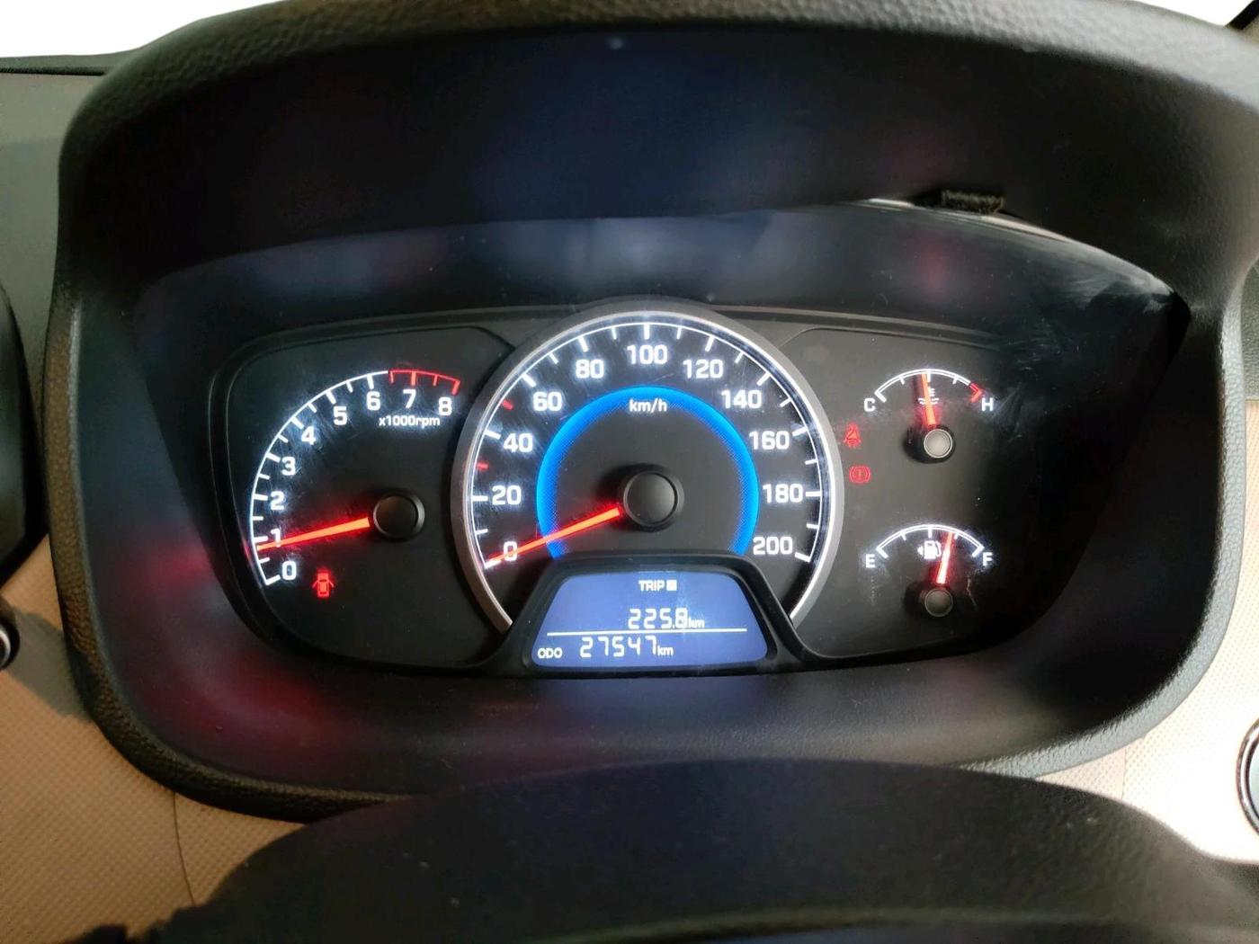 2014 Hyundai Grand i10 SPORTZ 1.2 KAPPA VTVT, Petrol, Manual, 27,547 km, interior