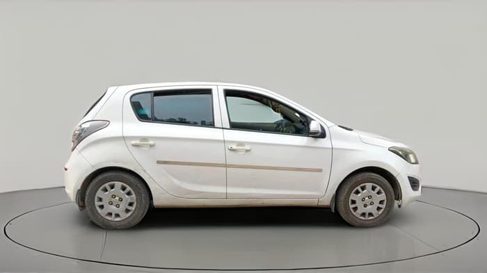 2013 Hyundai i20 MAGNA (O) 1.2, Petrol, Manual, 1,11,626 km, exterior