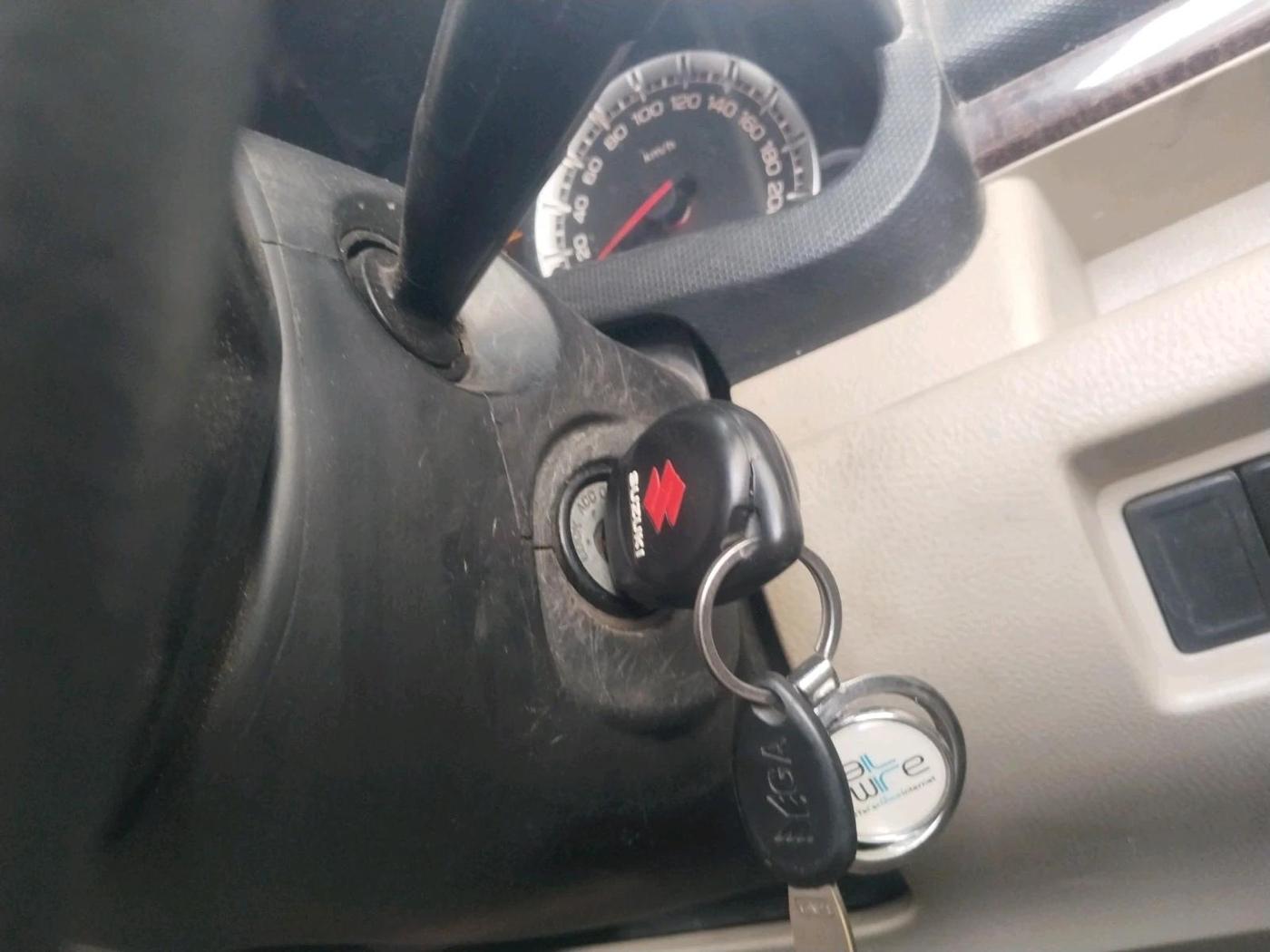 2014 Maruti Swift Dzire VXI, Petrol, Manual, 84,997 km, interior