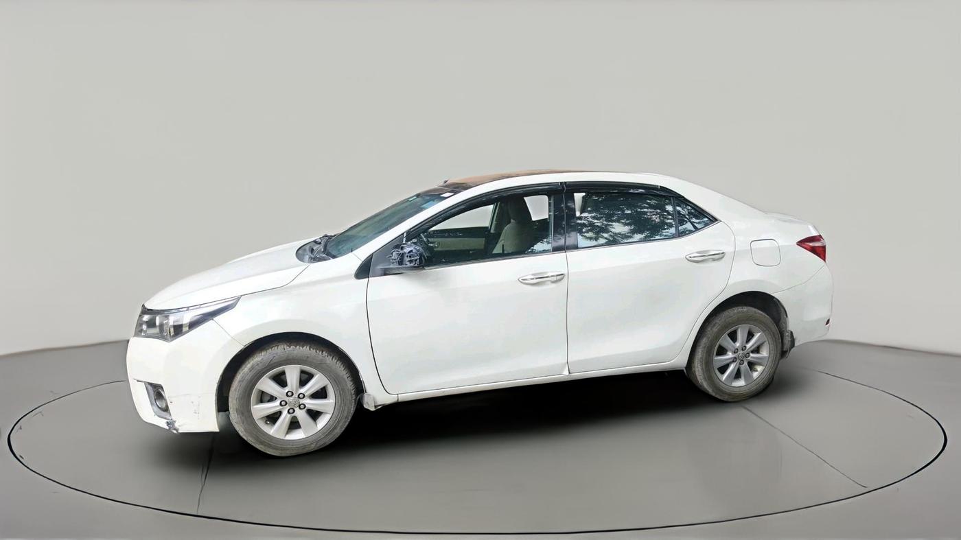 2016 Toyota Corolla Altis G PETROL, Petrol, Manual, 1,10,172 km, exterior