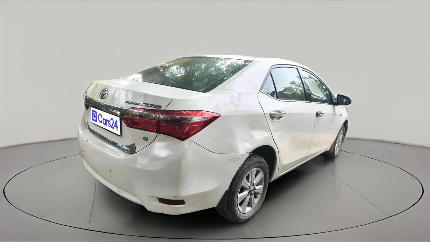2016 Toyota Corolla Altis G PETROL, Petrol, Manual, 1,10,172 km, exterior