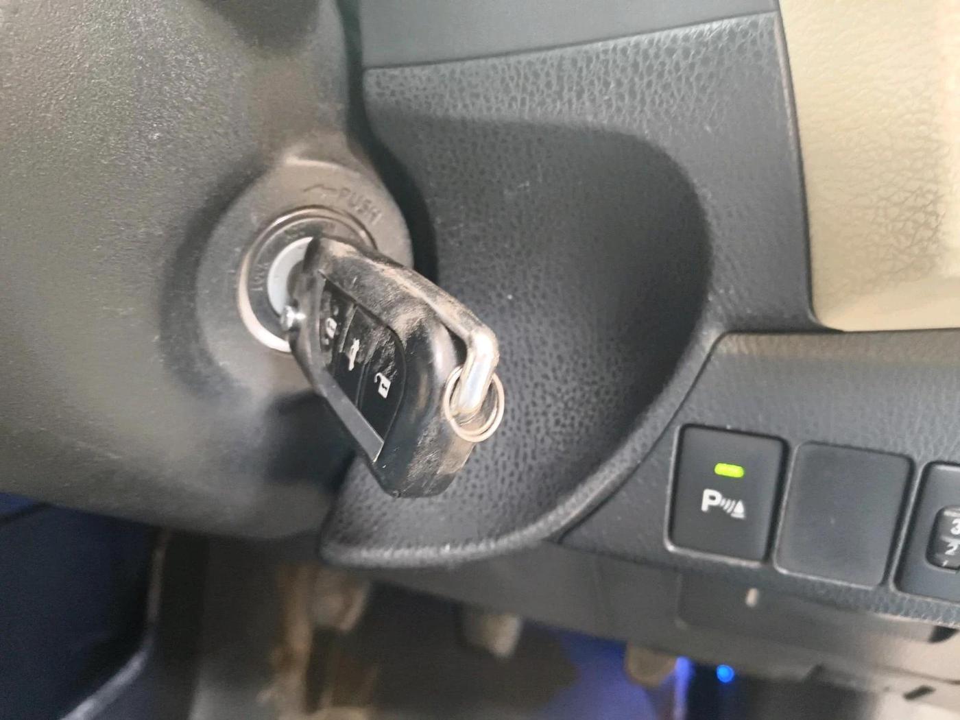 2016 Toyota Corolla Altis G PETROL, Petrol, Manual, 1,10,172 km, interior