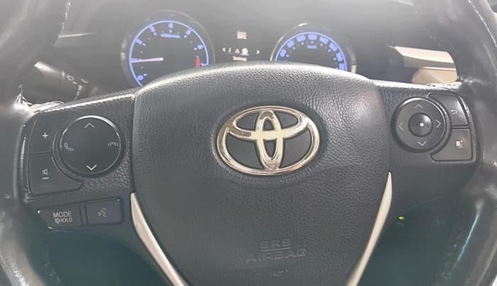 2016 Toyota Corolla Altis G PETROL, Petrol, Manual, 1,10,172 km, interior