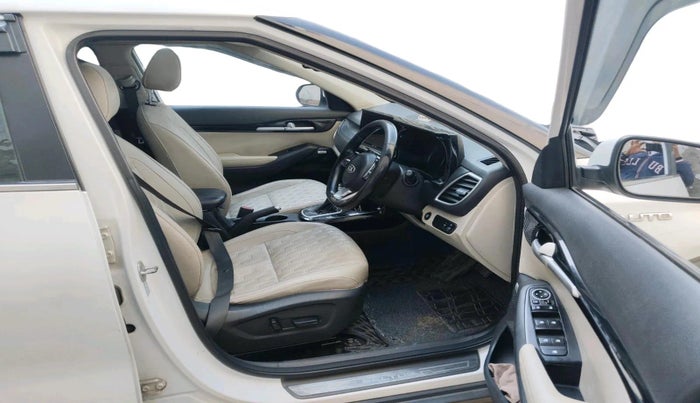 2020 KIA SELTOS HTX PLUS AT1.5 DIESEL, Diesel, Automatic, 1,60,065 km, interior