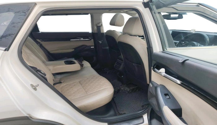 2020 KIA SELTOS HTX PLUS AT1.5 DIESEL, Diesel, Automatic, 1,60,065 km, interior