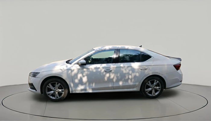 2021 Skoda Octavia STYLE 2.0, Petrol, Automatic, 72,679 km, exterior