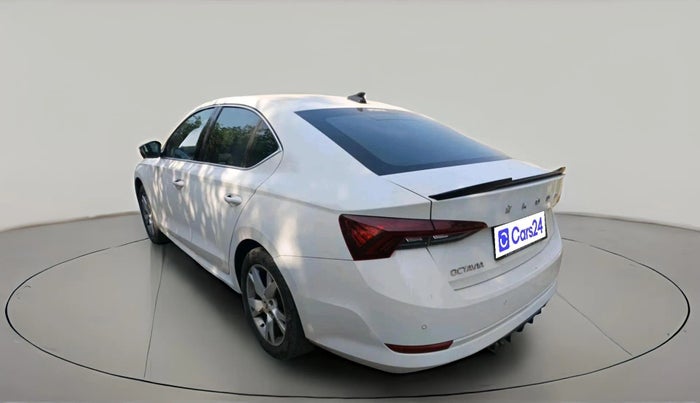 2021 Skoda Octavia STYLE 2.0, Petrol, Automatic, 72,679 km, exterior