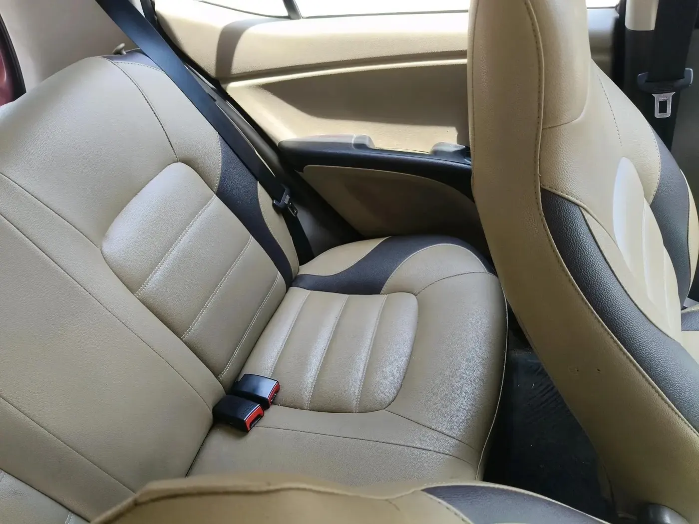 2013 Hyundai i10 MAGNA 1.1, Petrol, Manual, 80,499 km, interior