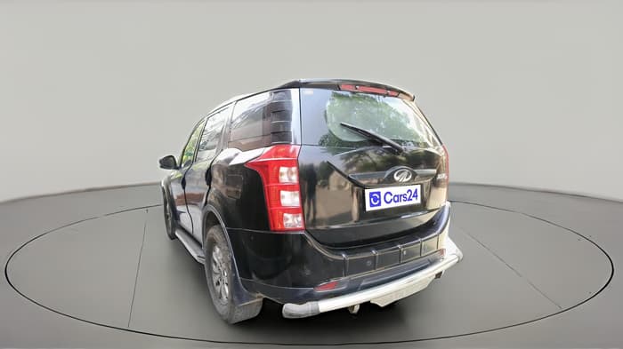 2018 Mahindra XUV500 W6 AT, Diesel, Automatic, 93,085 km, exterior