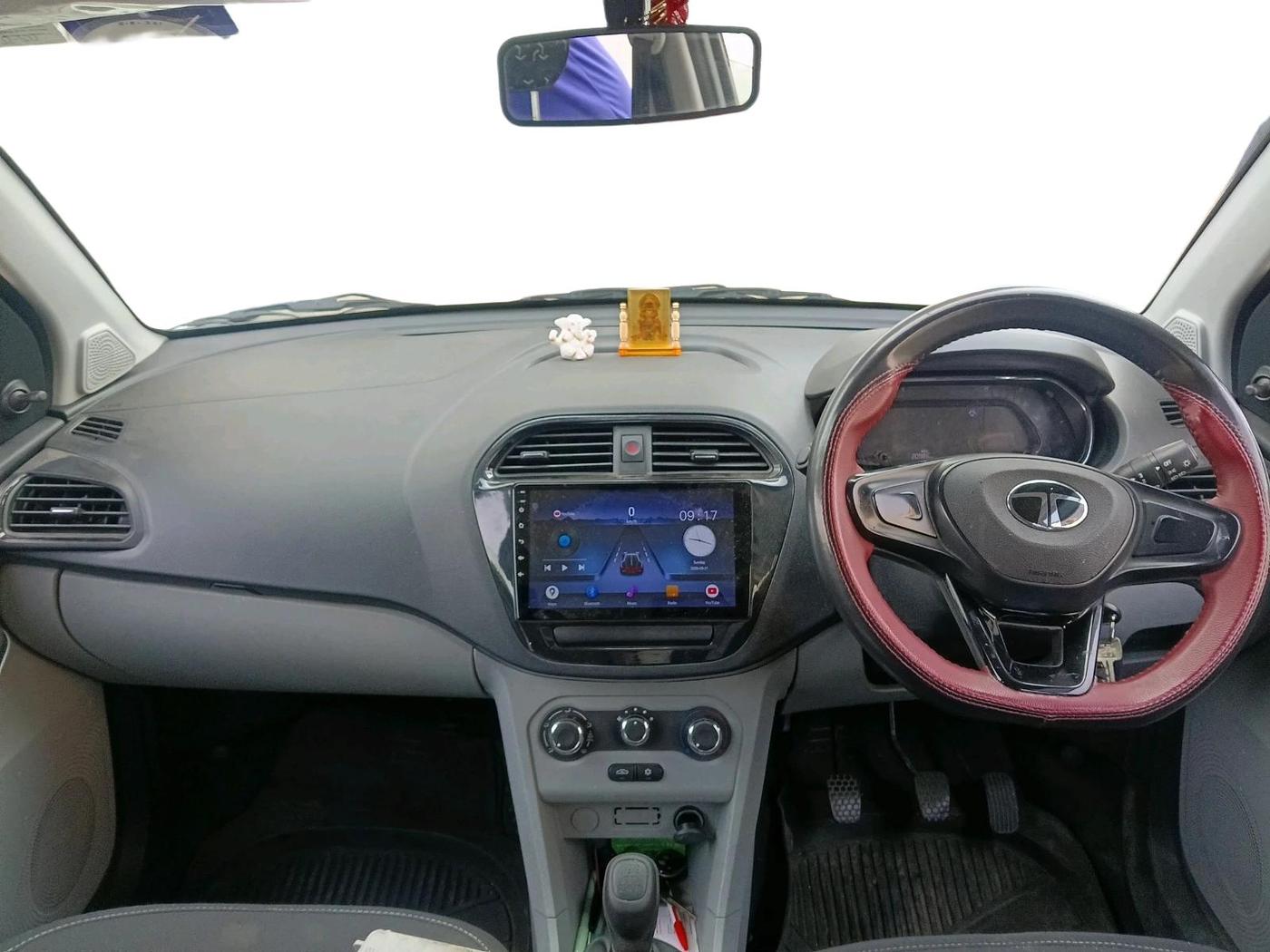 2024 Tata Tiago XE PETROL, Petrol, Manual, 20,986 km, interior