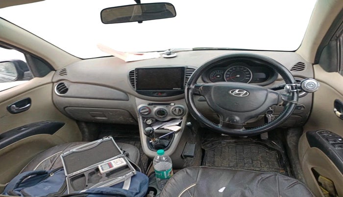 2012 Hyundai i10 MAGNA 1.2, CNG, Manual, 1,56,889 km, interior