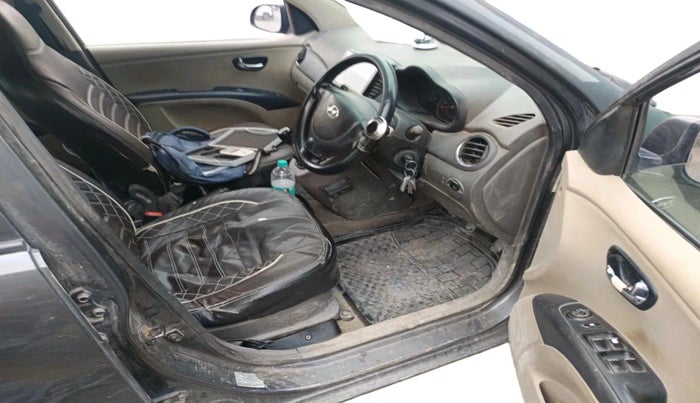 2012 Hyundai i10 MAGNA 1.2, CNG, Manual, 1,56,889 km, interior