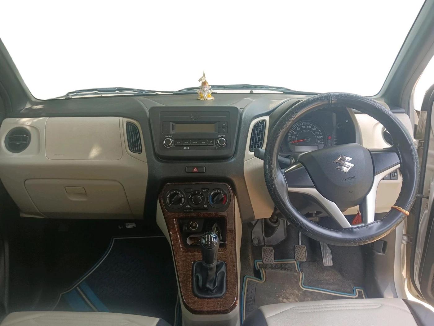 2025 Maruti New Wagon-R VXI CNG 1.0, CNG, Manual, 9,036 km, interior