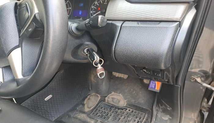 2018 Toyota Innova Crysta 2.8 GX AT 7 STR, Diesel, Automatic, 2,07,120 km, interior