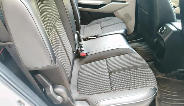 2022 KIA CARENS PRESTIGE PLUS 1.4 PETROL 7 STR, Petrol, Manual, 48,748 km, interior