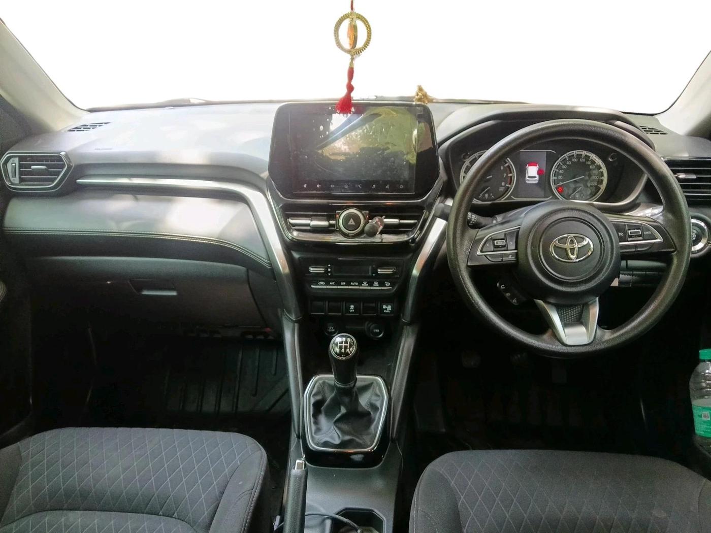 2023 Toyota URBAN CRUISER HYRYDER  G NEO DRIVE E-CNG , CNG, Manual, 86,413 km, interior
