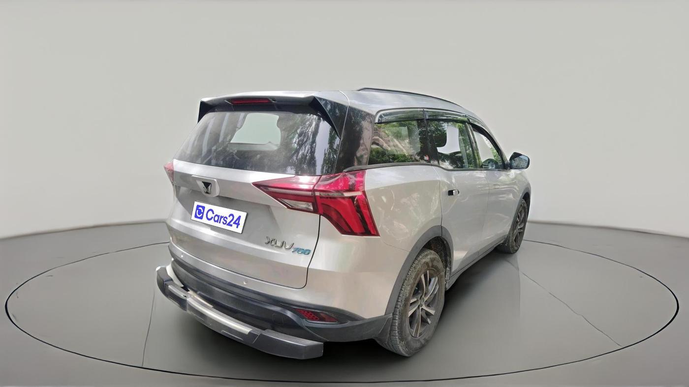 2022 Mahindra XUV700 MX D MT 5 STR, Diesel, Manual, 66,105 km, exterior