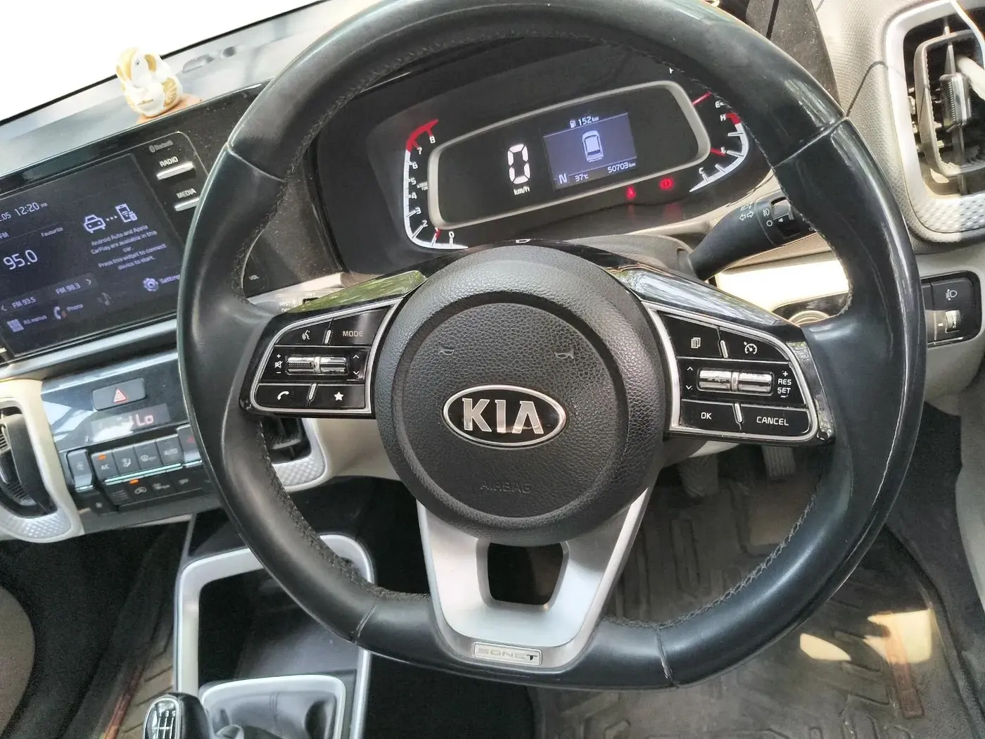 2020 KIA SONET HTX 1.0 IMT, Petrol, Manual, 50,703 km, interior