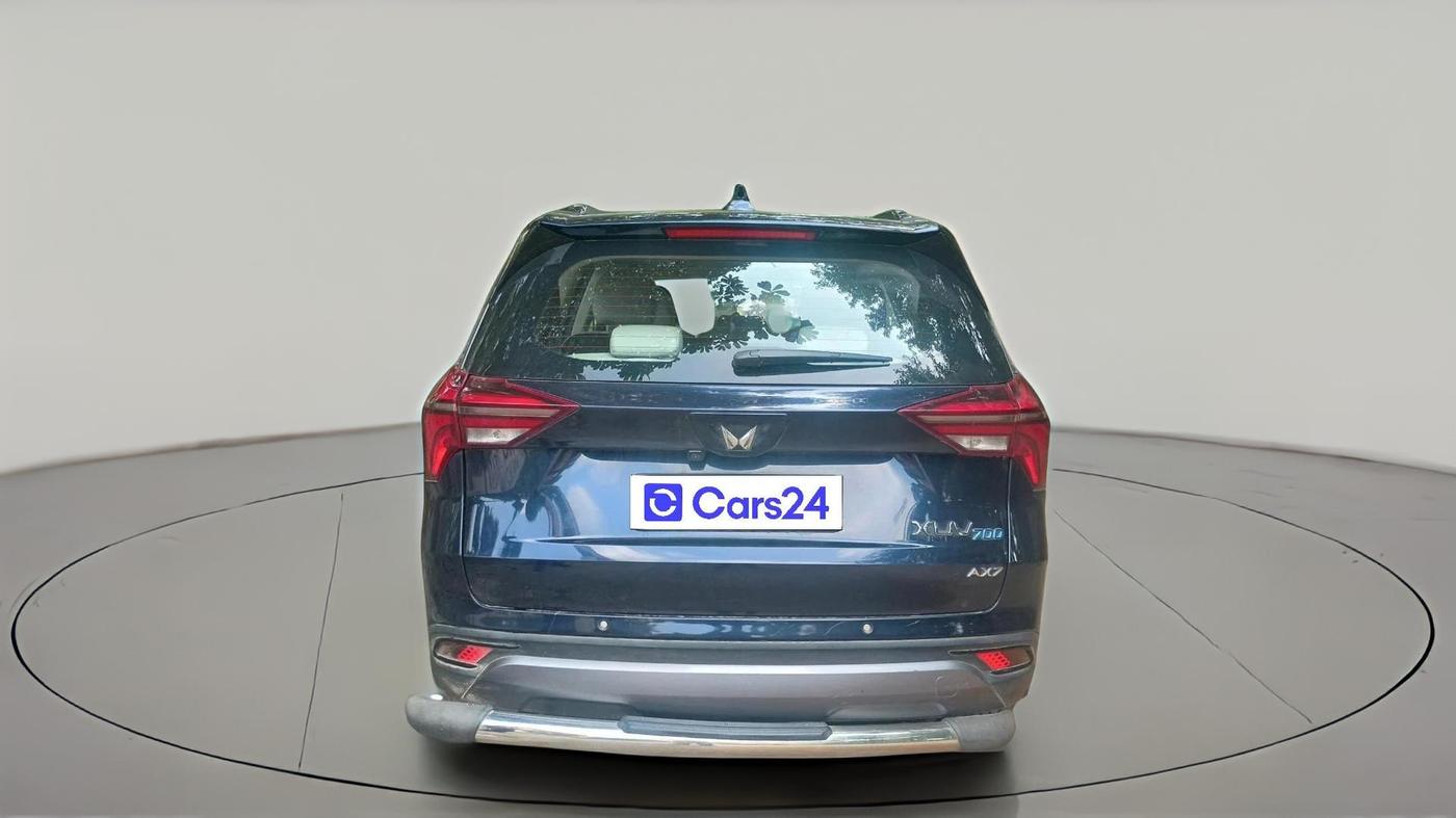 2021 Mahindra XUV700 AX 7 P AT 7 STR, Petrol, Automatic, 49,710 km, exterior